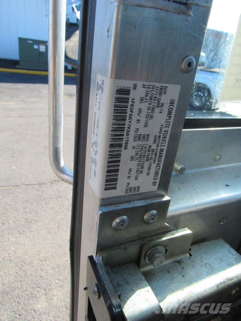 Ford F-59 Каросерии