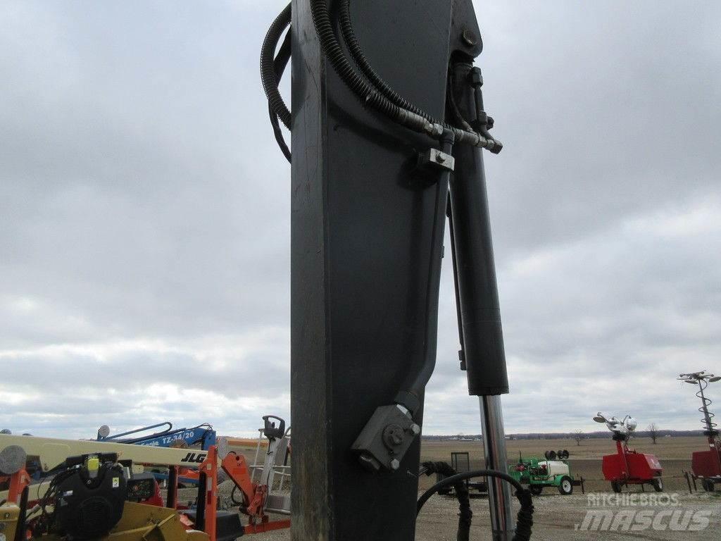 John Deere 85G Средни екскаватори 7т - 12т