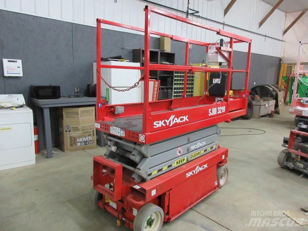 SkyJack SJ3219 Други компоненти