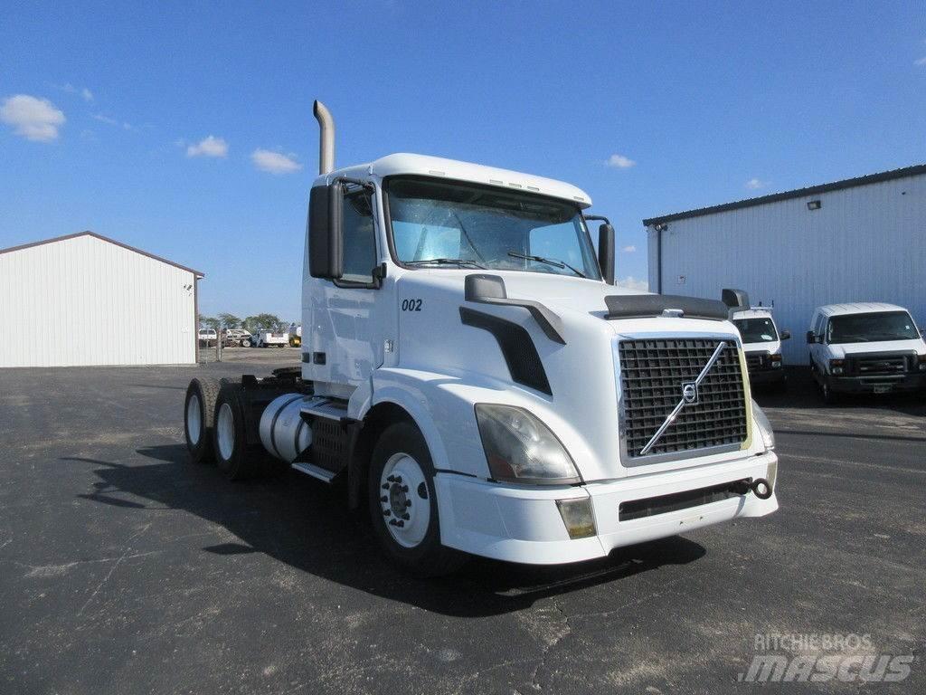 Volvo VNL64 Бордови