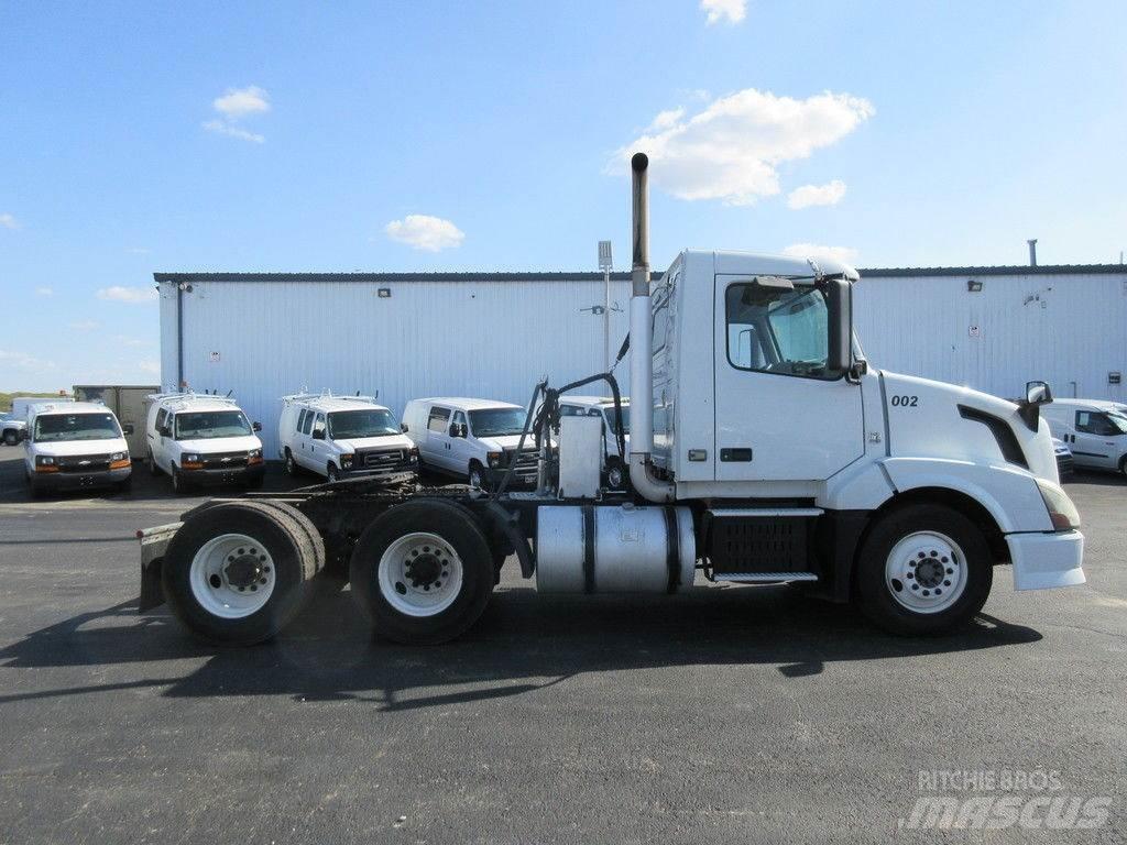 Volvo VNL64 Бордови