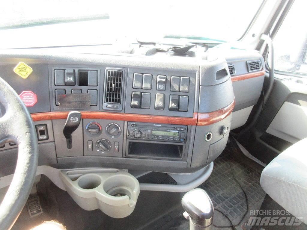 Volvo VNL64 Бордови
