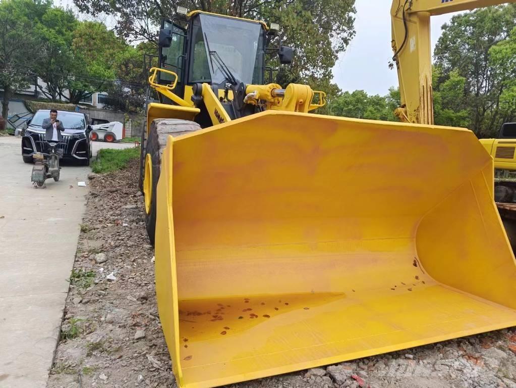 Komatsu WA 470-6 Колесни товарачи