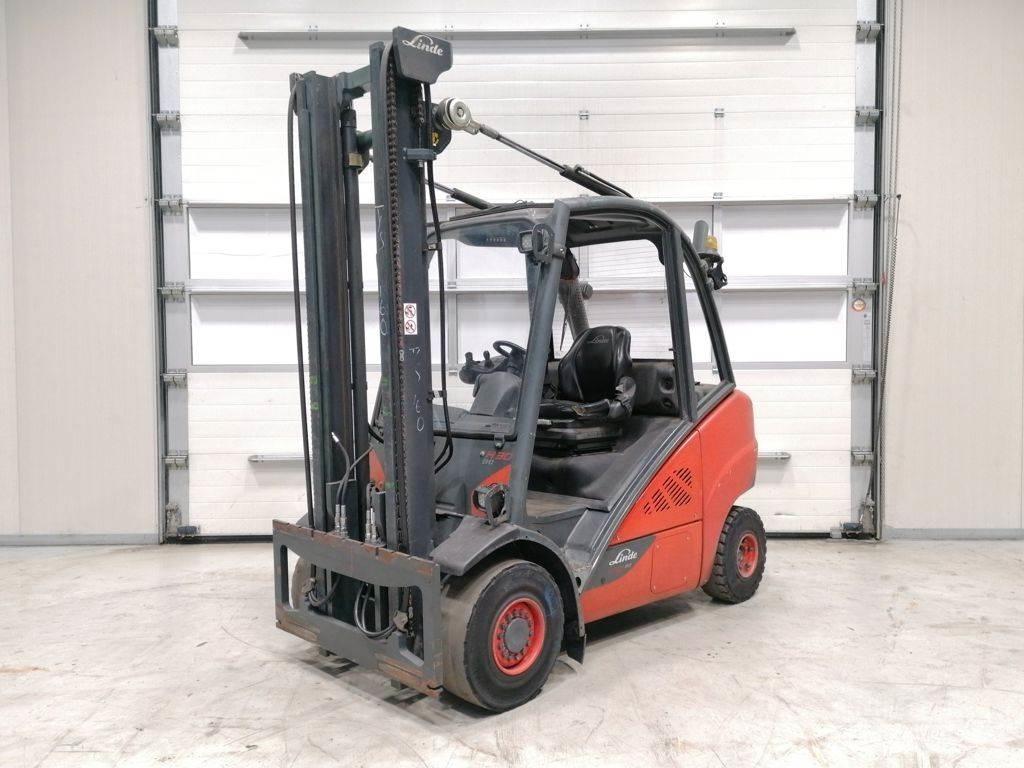 Linde H30D-02 Дизелови камиони