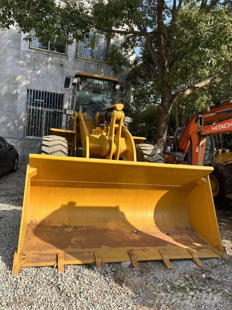 CAT 966 H Колесни товарачи