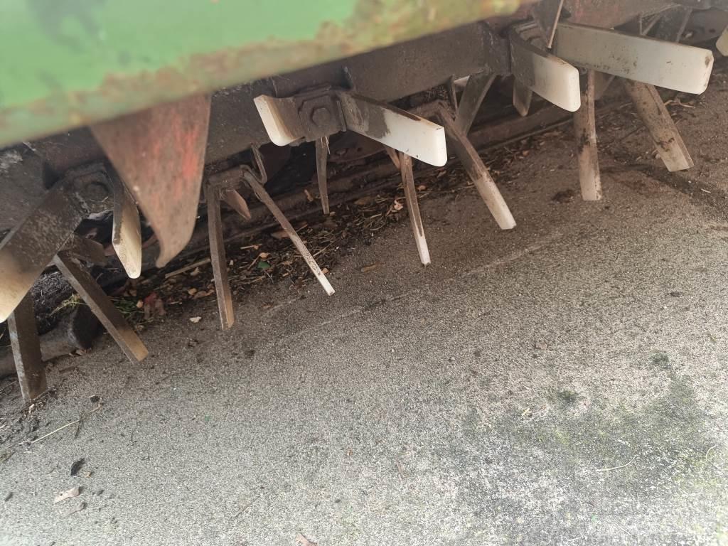 Kuhn CF280 Косачки