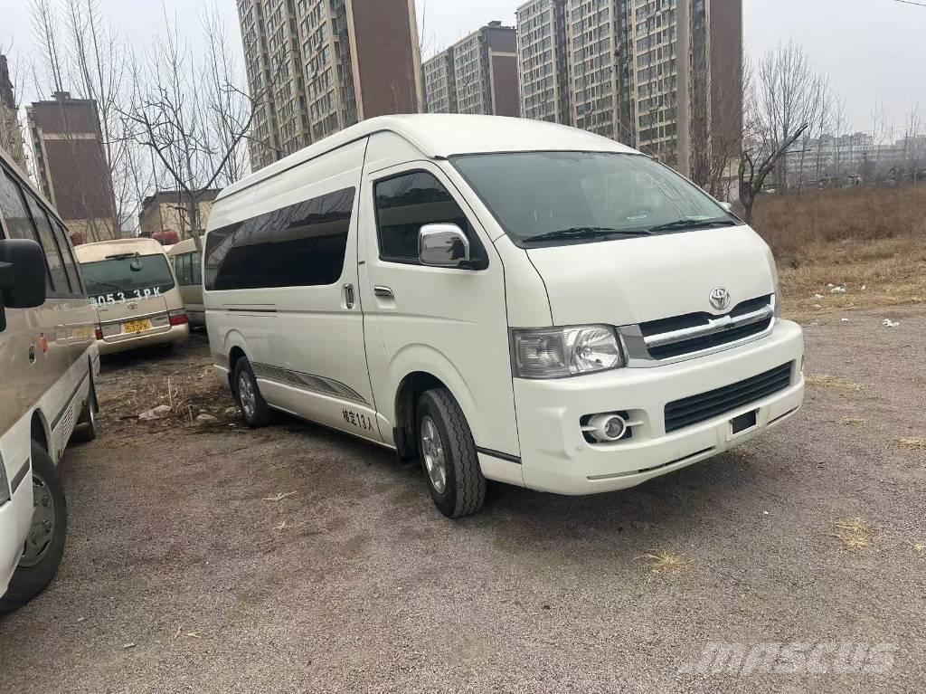 Toyota Hiace Междуградски автобуси