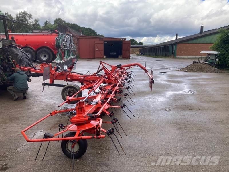 Kuhn GF 8702 T Гребла и сенообръщачки