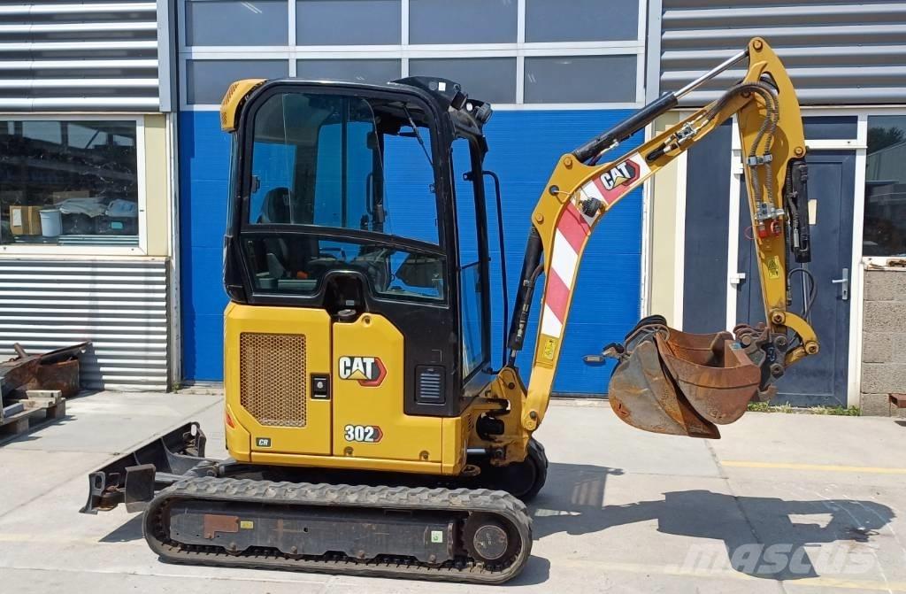 CAT 302 Мини екскаватори < 7 т