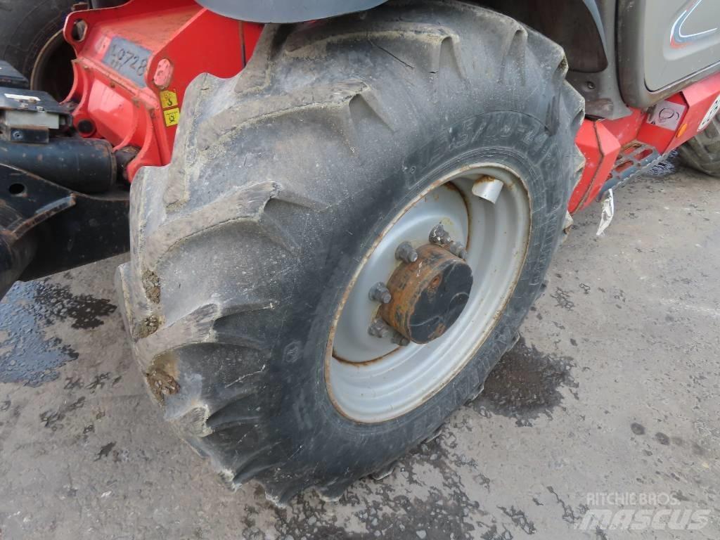 Manitou MT 1335 Телескопични товарачи