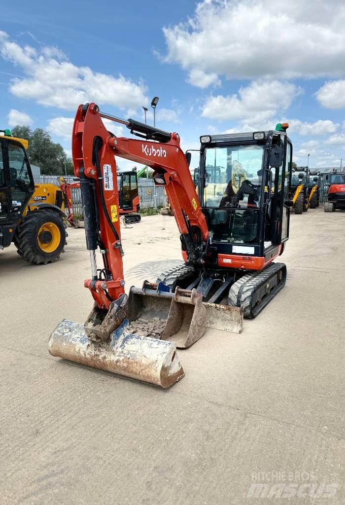 Kubota KX 027-4 Мини екскаватори < 7 т