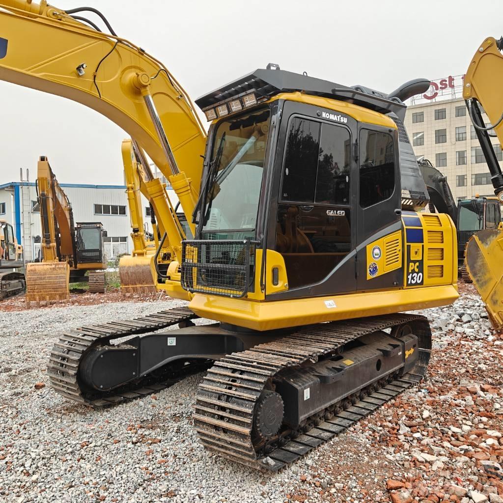 Komatsu 130-7 Верижен екскаватор