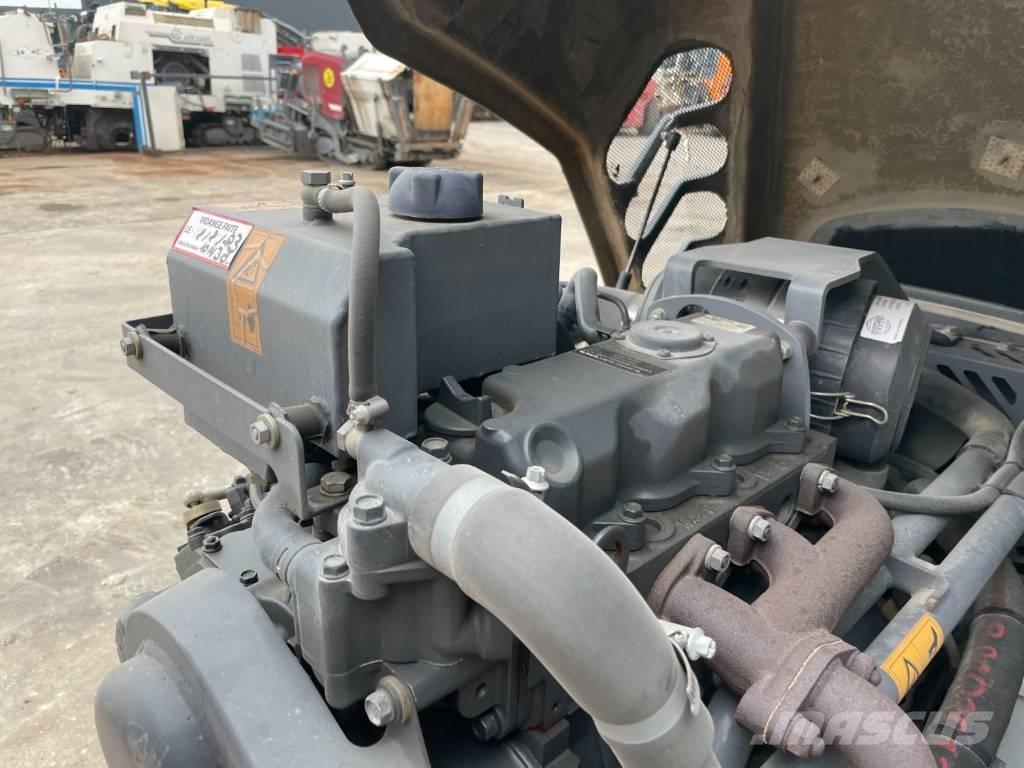 Hamm HD 12 VV Двойни барабанни ролки
