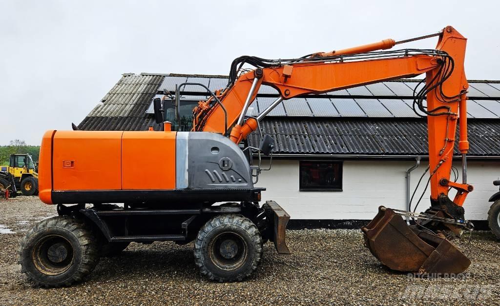 Hitachi ZX 140 W-3 Колесни екскаватори