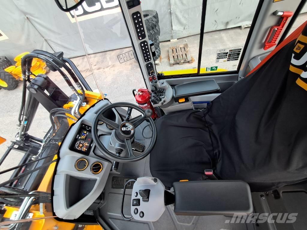 JCB 437 HT SV Колесни товарачи