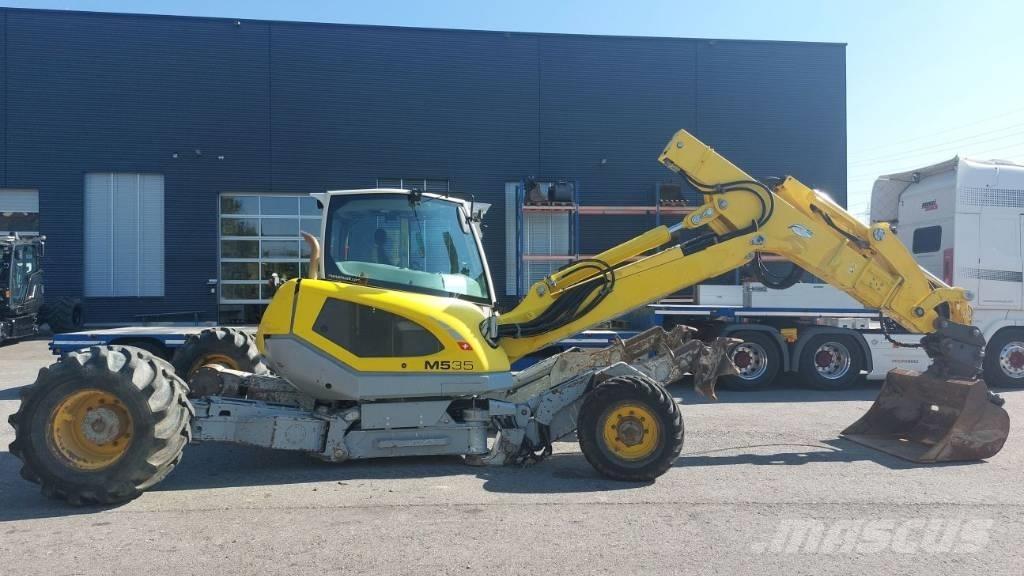 Menzi Muck M535 Колесни екскаватори