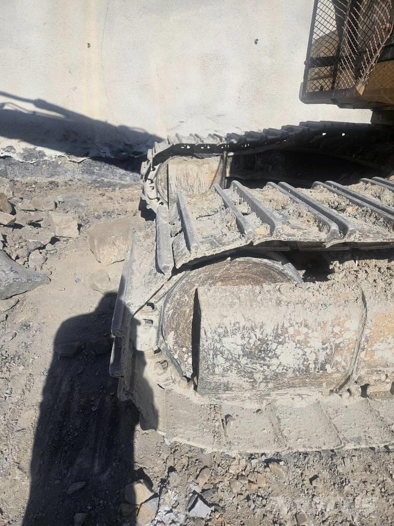 CAT 330 Верижен екскаватор