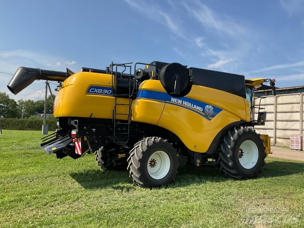 New Holland CX 8.90 Комбайни