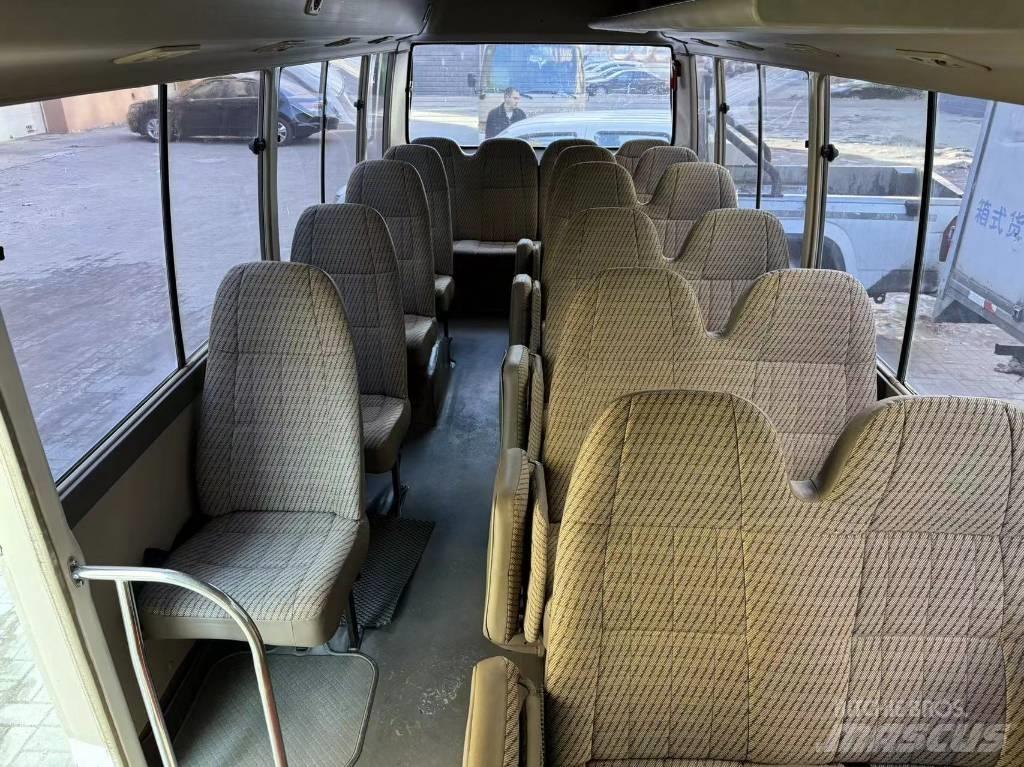 Toyota Coaster Bus Мини бусове