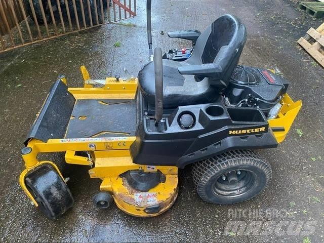 Hustler RAPTOR MOWER Тракторни косачки