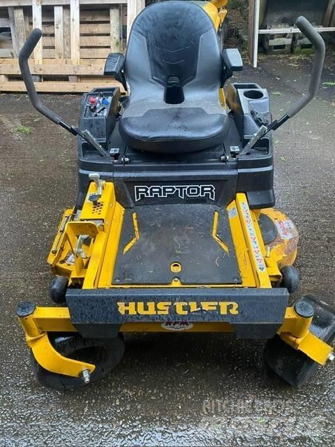 Hustler RAPTOR MOWER Тракторни косачки