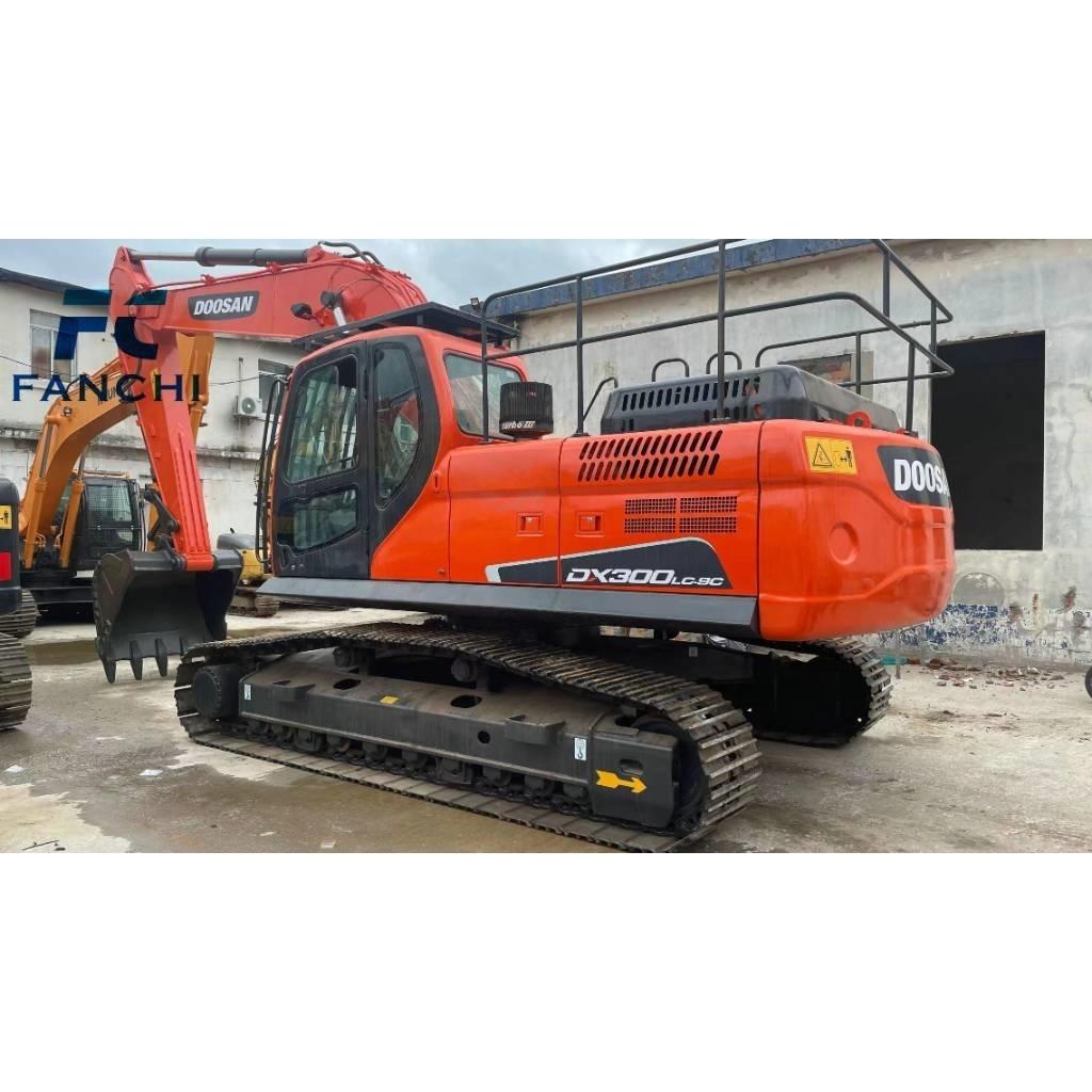 Doosan DX 300 LC LR Верижен екскаватор