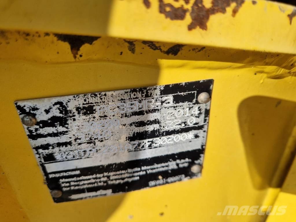 Komatsu PC 35 MR Мини екскаватори < 7 т