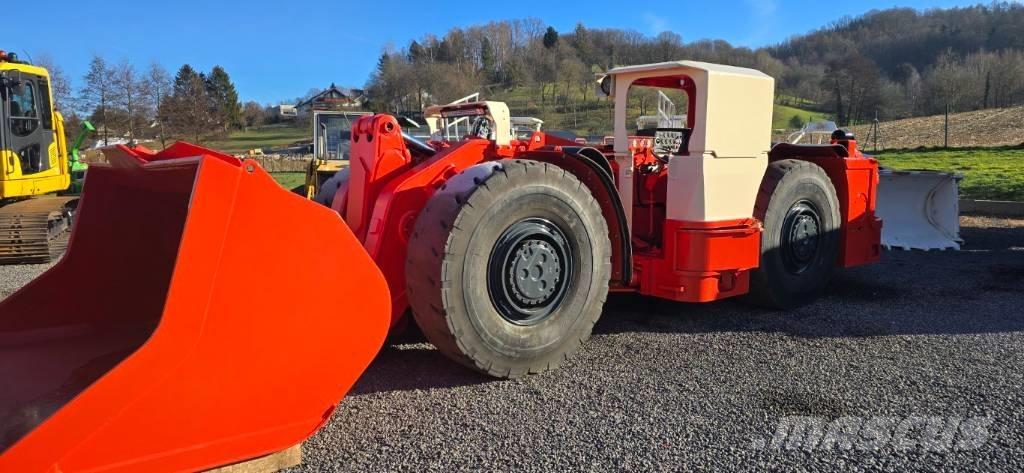 Toro 400 Подземни товарачи