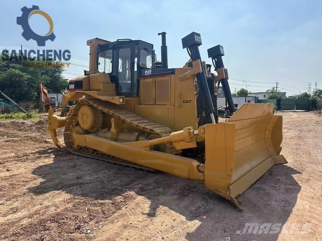 CAT D 8 R Верижни булдозери
