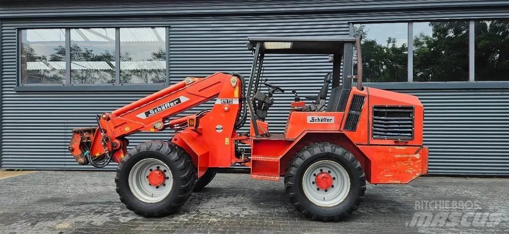 Schäffer 870 T Колесни товарачи