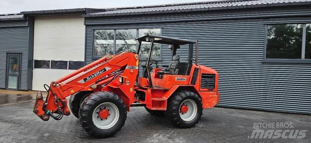 Schäffer 870 T Колесни товарачи