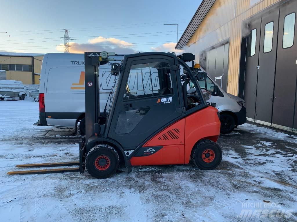 Linde H25T-02 Камиони с АГУ
