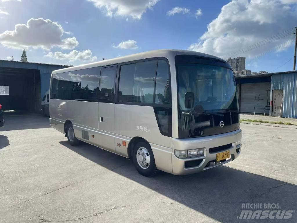 Nissan Civilian Междуградски автобуси