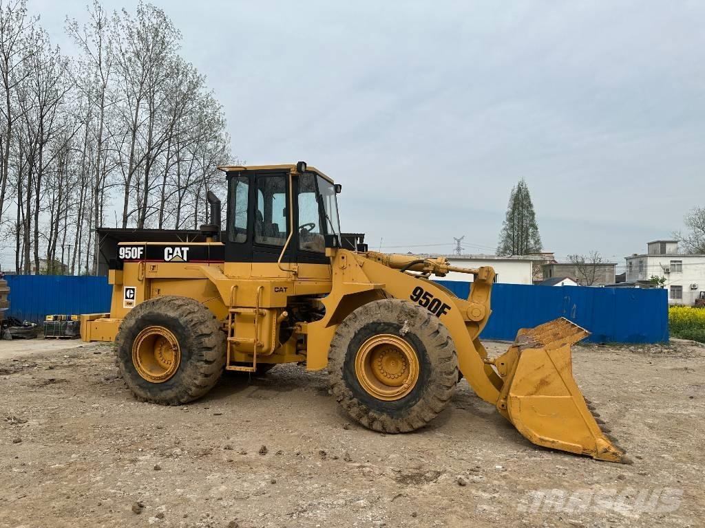 CAT 950GC Колесни товарачи