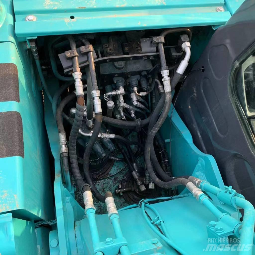 Kobelco 140 SR Верижен екскаватор
