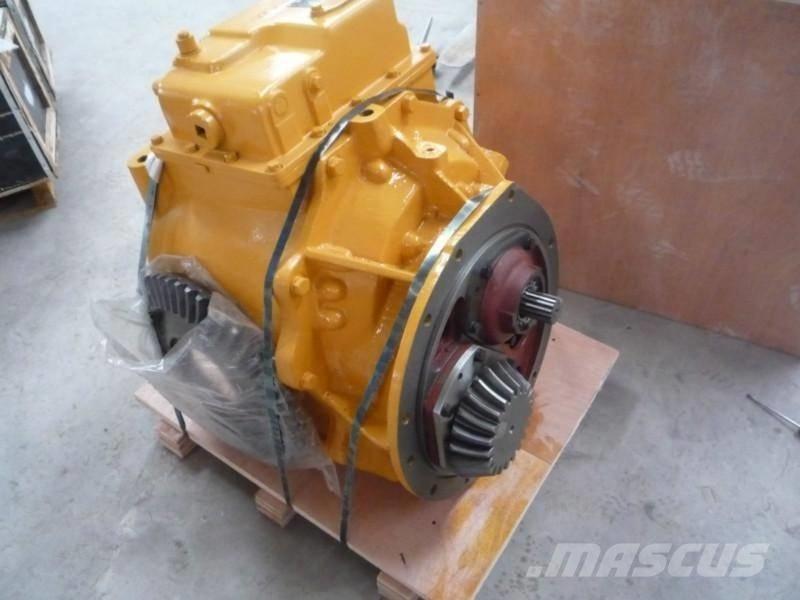 Komatsu D85A-21 Предаване