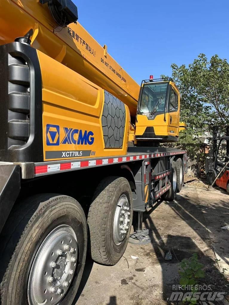 XCMG XCT 70 Всъдеходни кранове