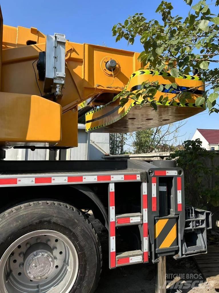 XCMG XCT 70 Всъдеходни кранове