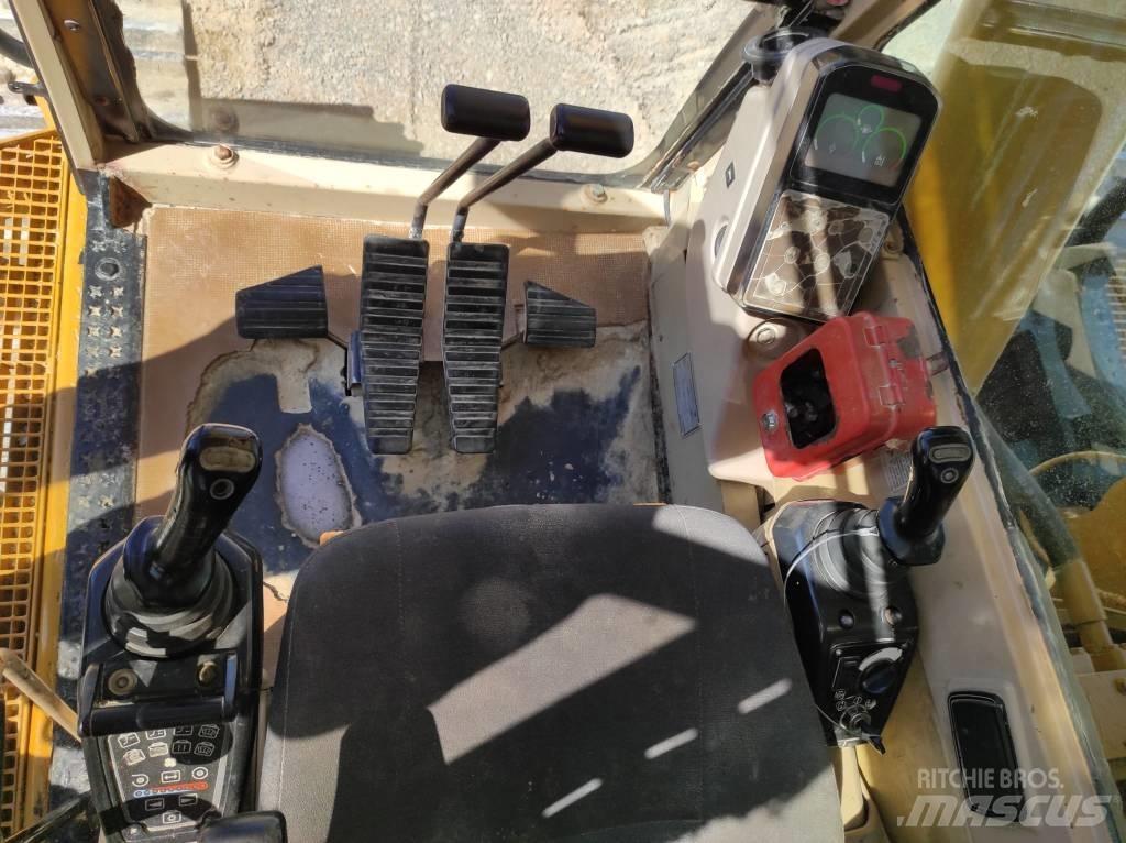 CAT 375 L Верижен екскаватор