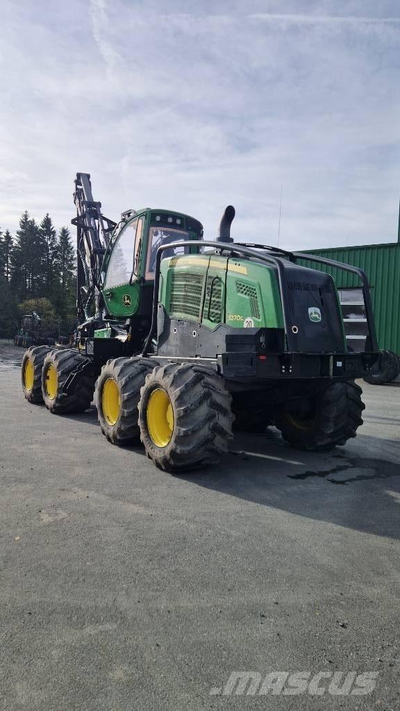 John Deere 1270 G Харвестери