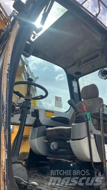 JCB JS 175 W Колесни екскаватори
