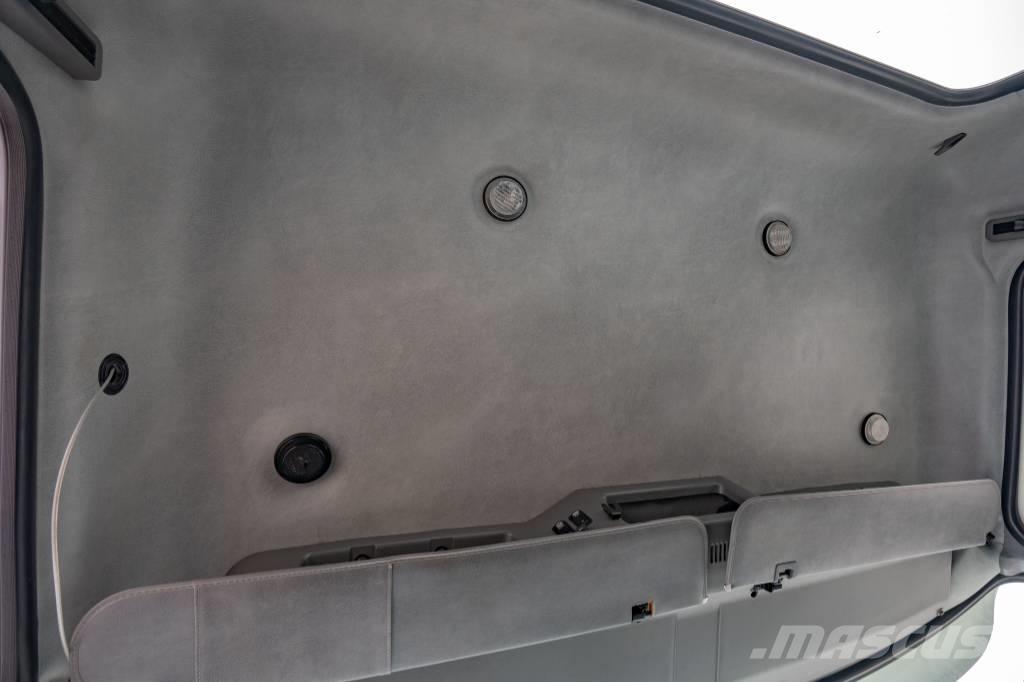 Mack Granite GU 813 Влекачи