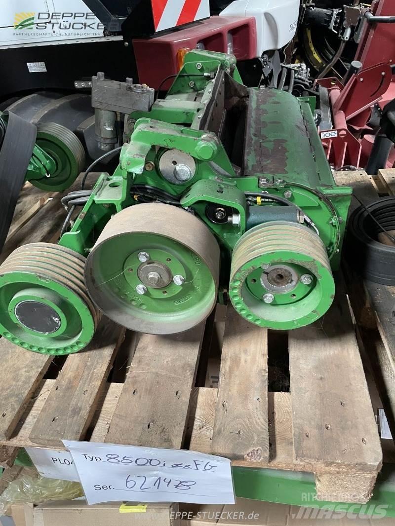John Deere 8500i Фуражни комбайни