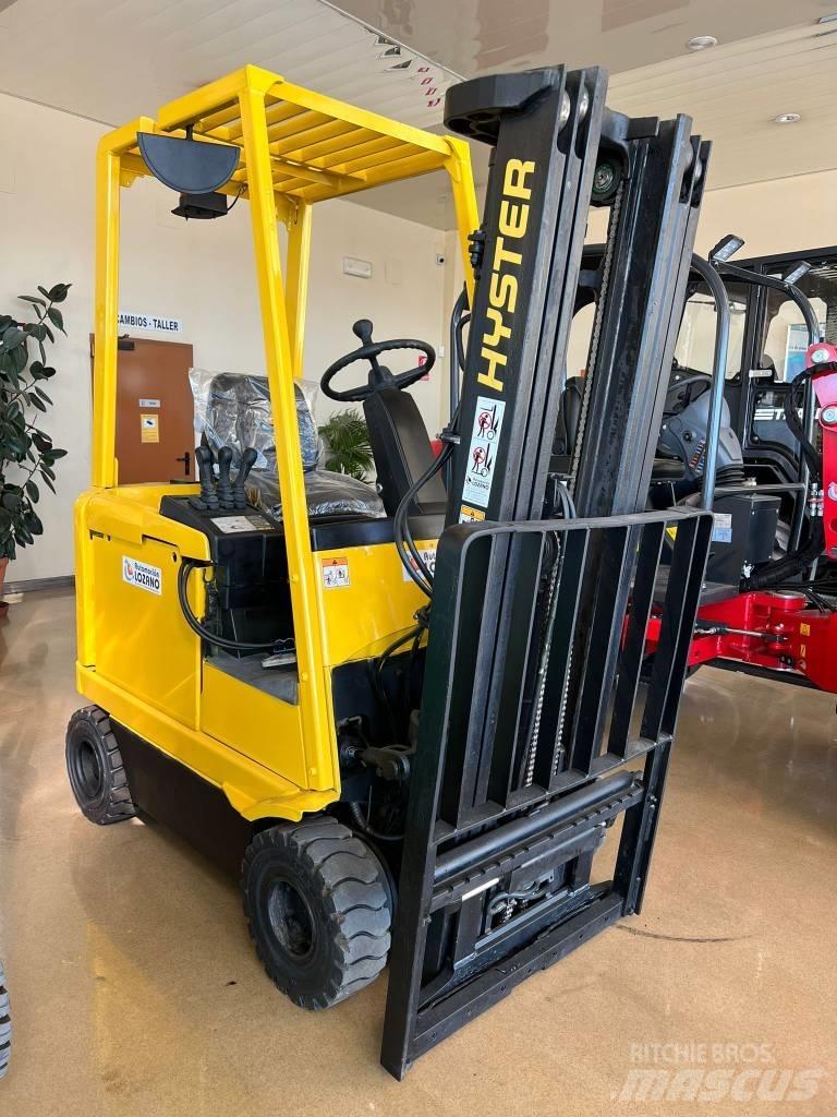 Hyster E 1.50 XM Електрически вилични кари-повдигачи