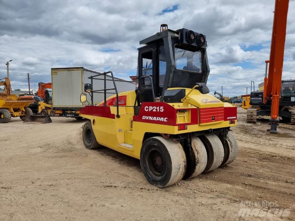 Dynapac CP 215 Пневматични гумени  ролки
