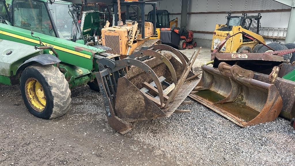 John Deere 3415 Телескопични товарачи