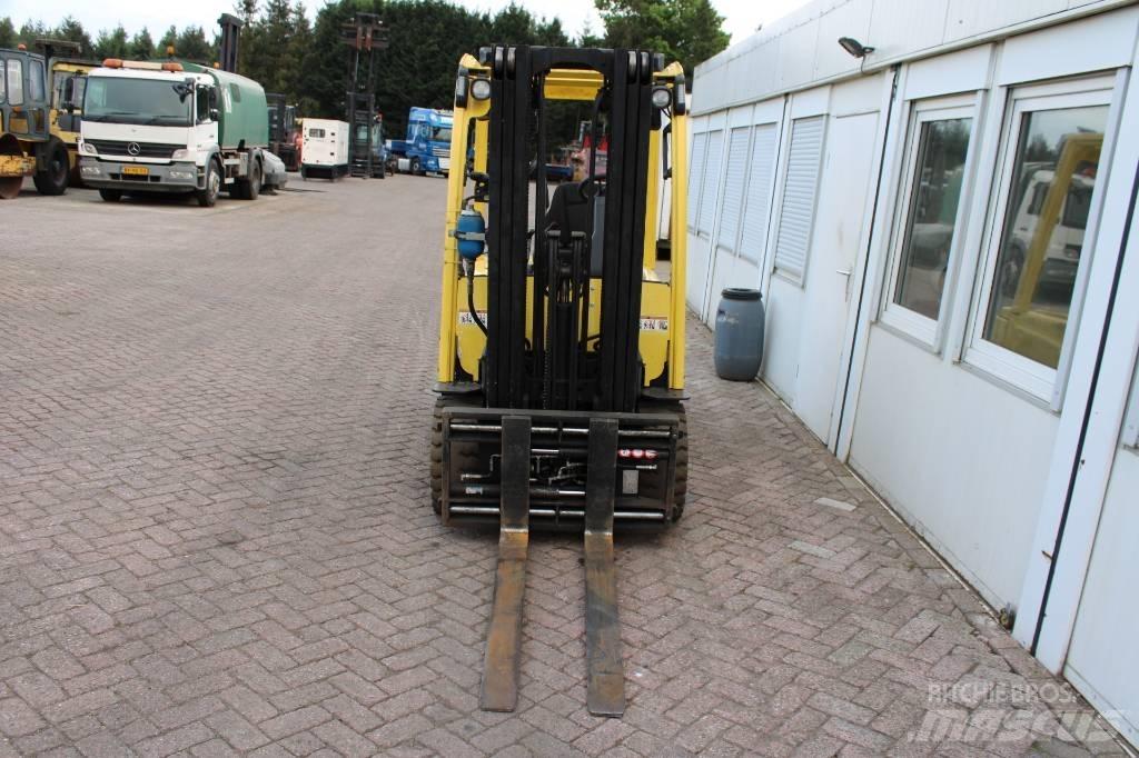 Hyster J 2.5 XN Електрически вилични кари-повдигачи