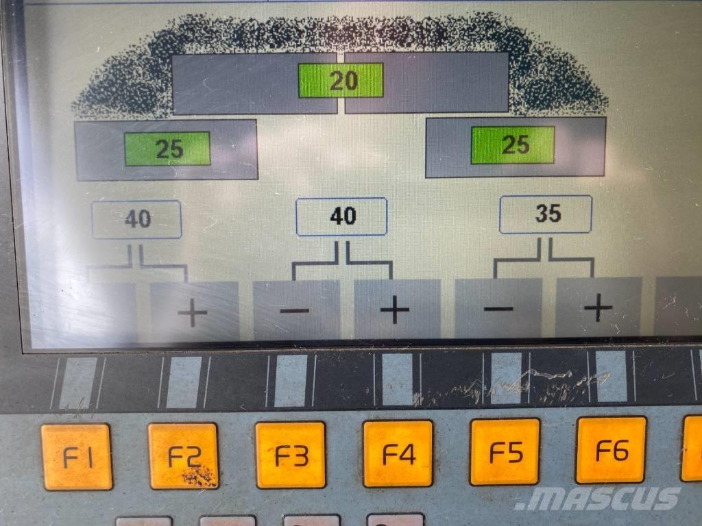 Volvo P7820C Машини за асфалт