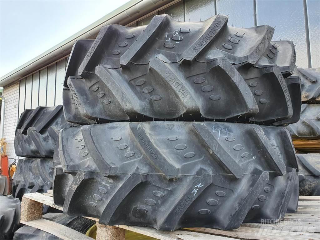 BKT 320/85R20 x2 Колелета/Гуми