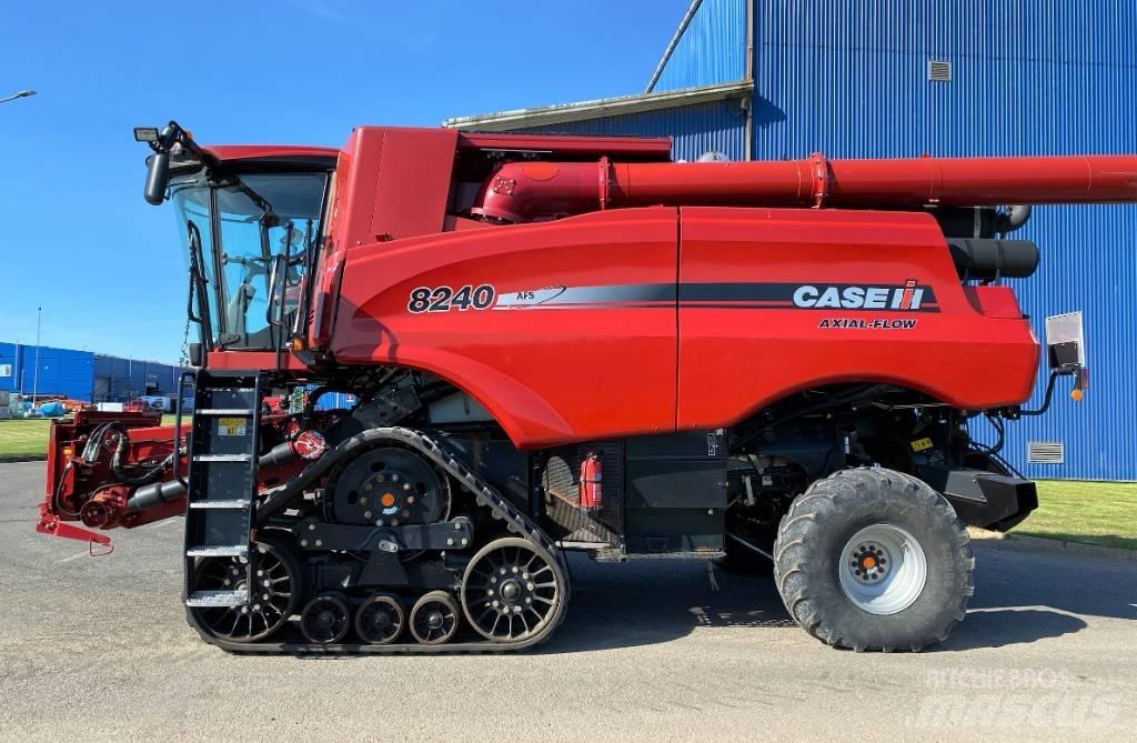 Case IH 8240 Комбайни